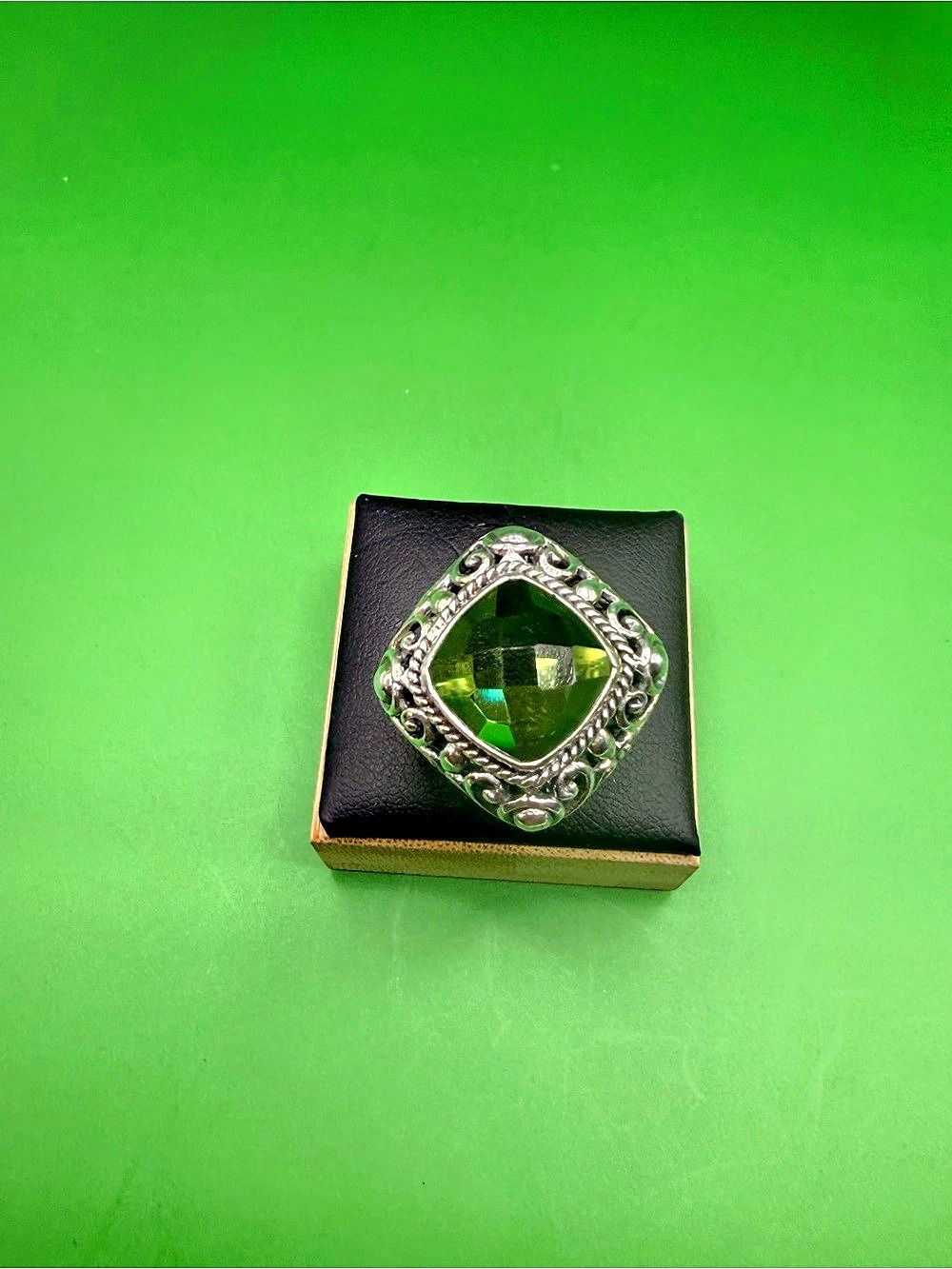 925 Sterling Silver Green Topaz Ring Size 9